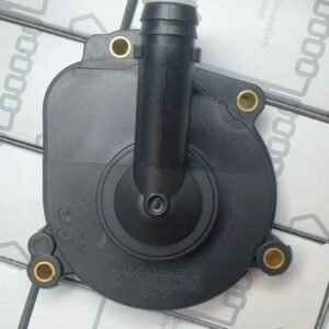 Oil Separator Cover Breather Cover Compatible with Mercedes-Benz M272 M273 OE 2720100631